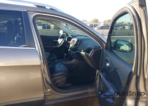 2019 Jeep Cherokee Latitude Plus Fwd from USA, damaged, VIN 1C4PJLLBXKD382026